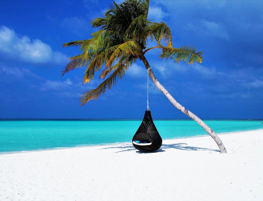 maldives-3220702_1920