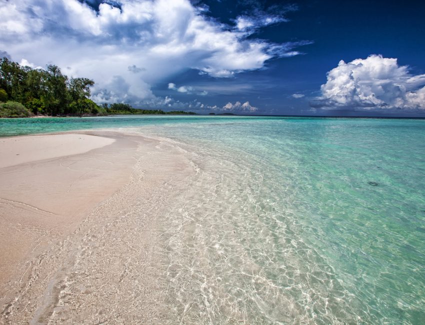 white-sand-beach-2252020